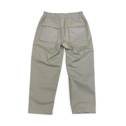 khaki pant